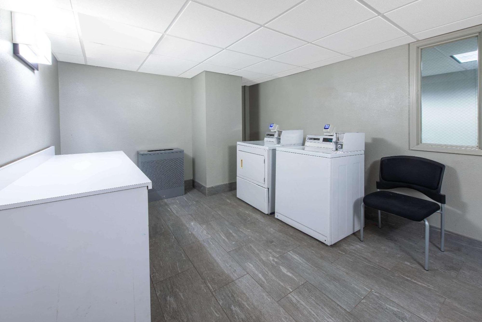 La Quinta By Wyndham Tampa Brandon Regency Park Ξενοδοχείο Εξωτερικό φωτογραφία